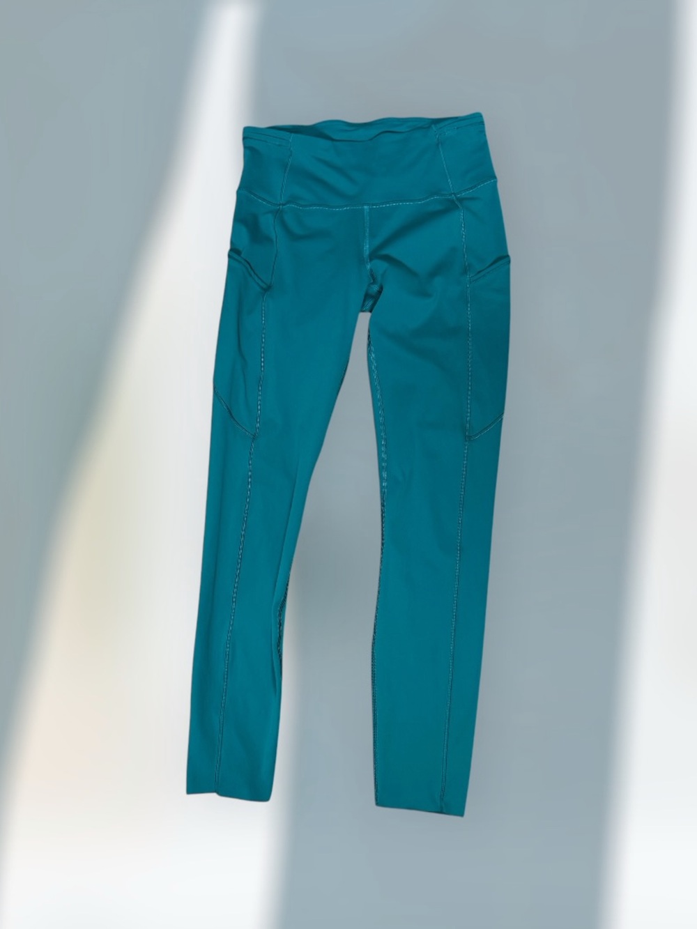 Lululemon Leggings
25”